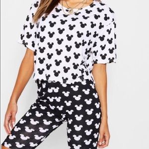 NWT DISNEY MICKEY MOUSE BICYCLE SHORTS